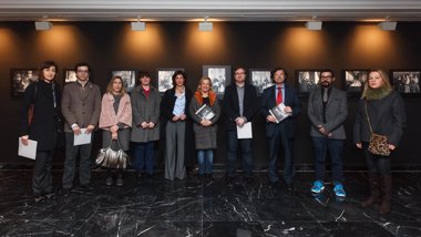 Foto: El CDIS acoge una exposición fotográfica sobre la identidad femenina (GOBIERNO)