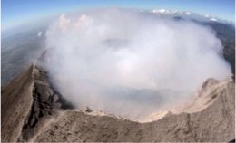 Foto: Unos 1.400 evacuados ante posible erupción del Chaparrastique (MARN)