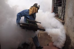 Foto: El Salvador emite alertas ante el virus chikungunya y el dengue (REUTERS)