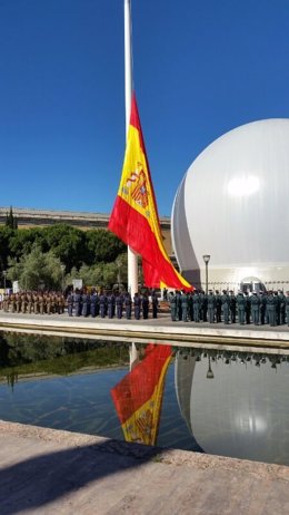 Defensa apoya que la bandera ondee a media asta en Semana Santa porque ya es una tradición en los cuarteles Fotonoticia_20140706114551_260