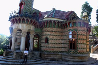 Foto: Sama reclama protocolos de restauración para que haya más "atentados" contra la obra de Gaudí (UC)