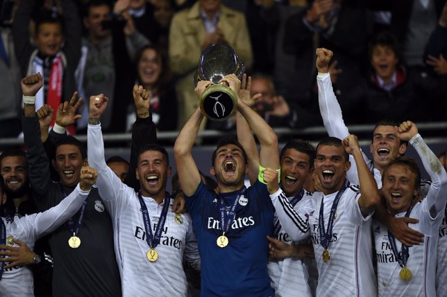 Real Madrid Iker Casillas Supercopa Europa