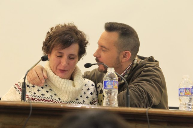 Teresa Romero y Javier Limn