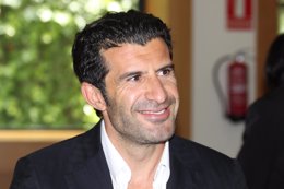 Foto: Figo anuncia su candidatura a la presidencia de la FIFA (EUROPA PRESS)