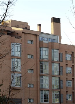 Los pisos de menos de 100 metros valen la mitad que antes de la crisis