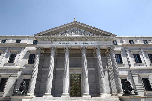 El Congreso debate si hace falta una ley que desarrolle el derecho a la vivienda