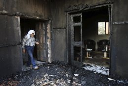 Foto: Muere un bebé palestino al ser incendiada su vivienda en la localidad cisjordana de Kfar Duma (REUTERS)