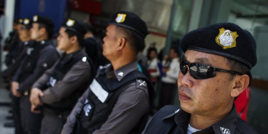 Foto: Malasia detiene a tres sospechosos relacionados con el atentado de Bangkok (ATHIT PERAWONGMETHA / REUTERS)