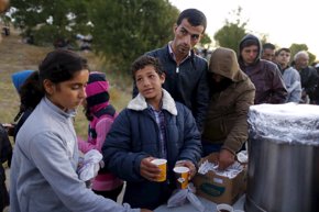 Foto: UNICEF pide 12,5 millones de euros para atender a los niños refugiados que llegan a Europa (OSMAN ORSAL / REUTERS)