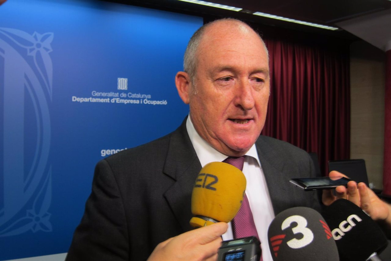 GOVERN ES govern es: