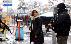 Foto: Al menos 18 milicianos kurdos muertos en el sureste de Turquía (SERTAC KAYAR / REUTERS)