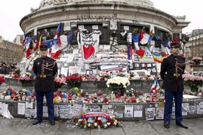 Foto: Francia rinde homenaje a las víctimas de los atentados de enero de 2015 (POOL NEW / REUTERS)