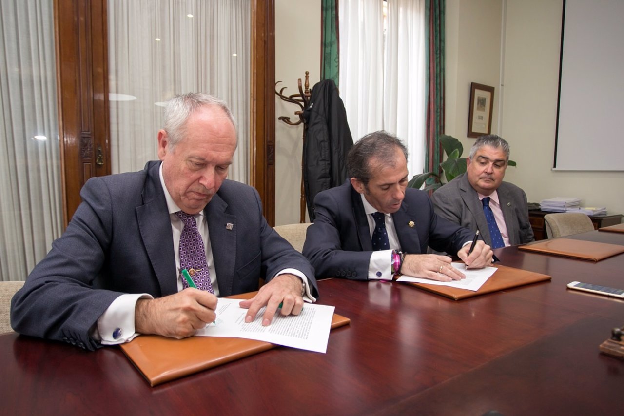COLEGIO DE PROCURADORES DE HUELVA colegio de procuradores de huelva: