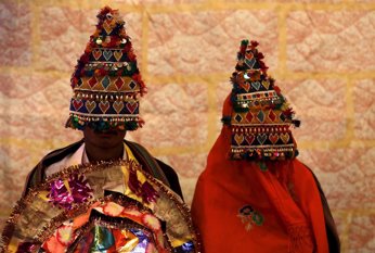 Foto: La provincia paquistaní de Sindh legaliza por primera vez el matrimonio hindú (AKHTAR SOOMRO / REUTERS)