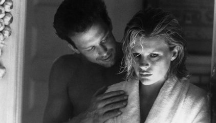 Nueve semanas y media cumple 30 años: 10 cosas que (quizá) no sabías de la película