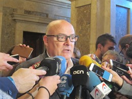El vicepresidente primero de la Mesa, Lluís Corominas