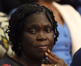 Foto: El juicio contra la ex primera dama marfileña Simone Gbagbo comenzará en abril (LUC GNAGO / REUTERS)