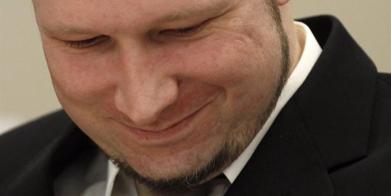 Foto: El abogado de Breivik solicita que se relaje su trato en prisión por daño mental (FABRIZIO BENSCH / REUTERS)