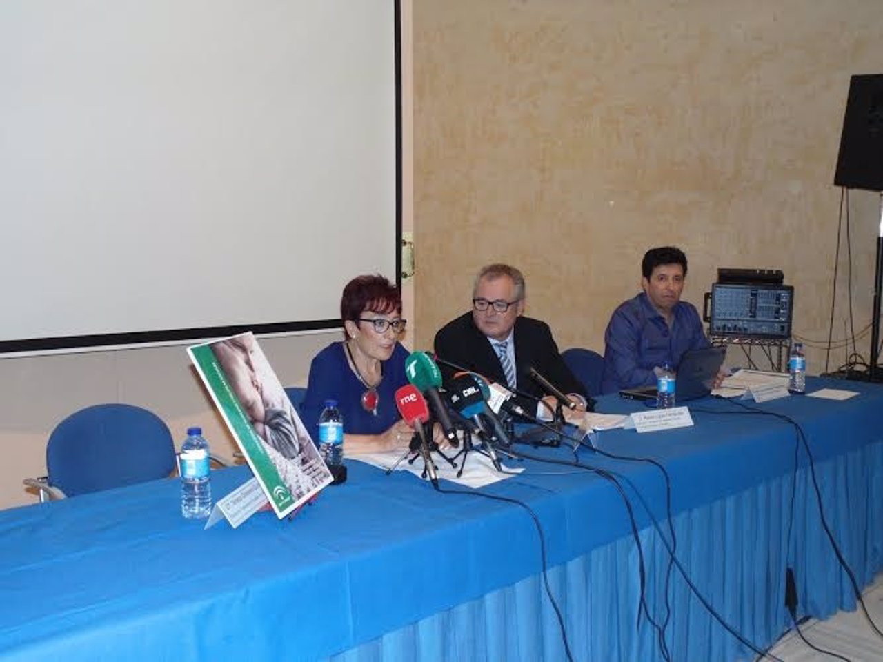 JUNTA DE ANDALUCIA FAMILIAS junta de andalucia familias: