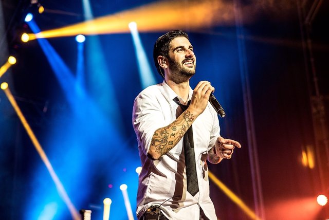 Piden la devolución del importe de entradas de concierto de Melendi cancelado en Granada