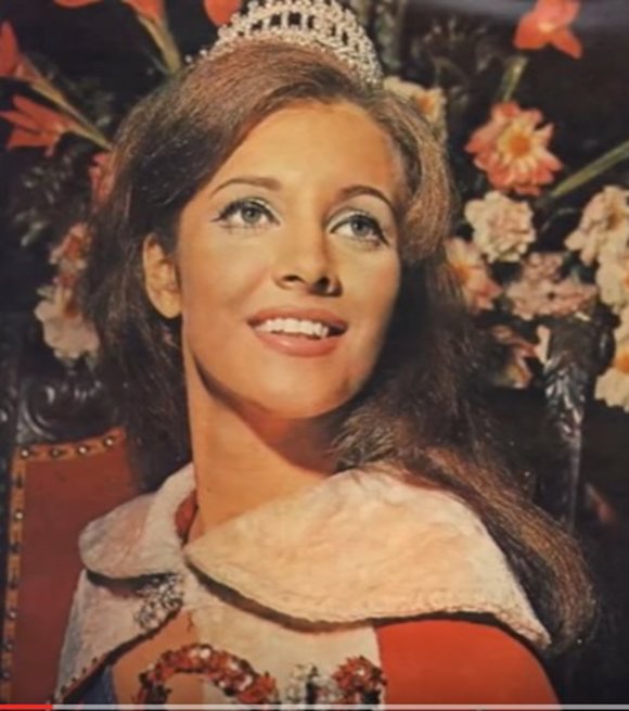 MARTHA VASCONCELLOS
