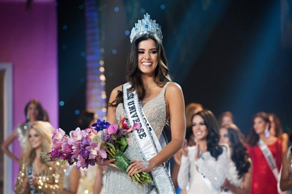 PAULINA VEGA