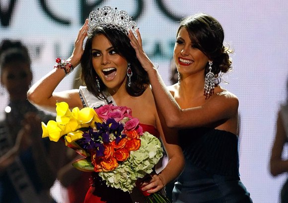 XIMENA NAVARRETE