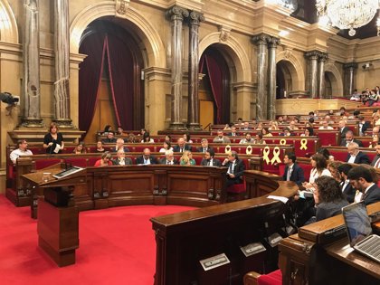 Sabadell ofrece desde hoy el sistema de pagos móvil 'Apple Pay' - {DF}