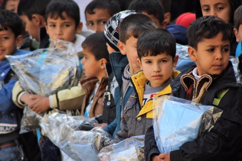 Resultat d'imatges de El frÃo invernal amenaza la vida de casi un millón de niños en Oriente Próximo y el Norte de Ãfrica