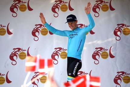 Jakob Fuglsang gana la Vuelta a Andalucía por segunda vez consecutiva