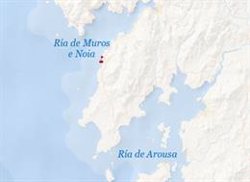 Llegan a nado a la costa los cuatro tripulantes de una planeadora que volcó cerca de Porto do Son (A Coruña)