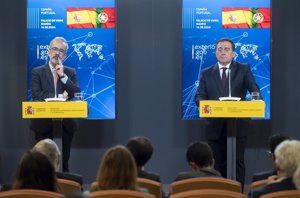 España/Portugal-Albares y su homólogo luso escenifican sintonía al margen de partidos y anuncian cumbre el 23 de octubre