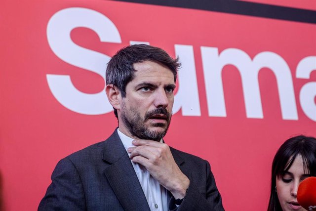 Sumar afirma que trabaja con el PSOE las medidas de regeneración