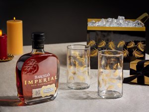 Una caja que esconde un pequeño bar, lo nuevo de Barceló Imperial para regalar (o regalarte)