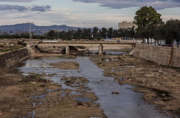 El Consell Inspeccionar Los Diques Y Barrancos Mediante Drones Para