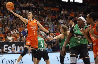Valencia Basket-Avenida y Spar Girona-Zaragoza, semifinales de la Liga Femenina Endesa