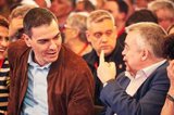 Sánchez y varios ministros salen en defensa de Cerdán tras el incidente en su domicilio con una periodista