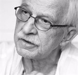 Madrid sigue sin erigir el monumento al filósofo Antonio Escohotado casi 4 años después de ser aprobado unánimemente