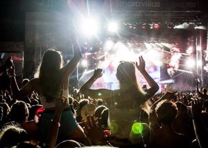 Camellos, Mushkaa y Jimena Amarillo, últimos artistas en cancelar su participación en el FIB por su relación con KKR