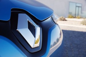 Renault cierra con una caída del 18,5% en bolsa tras su 'profit warning' para 2025