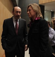 Rubalcaba Y Carme Chacón En El Congreso