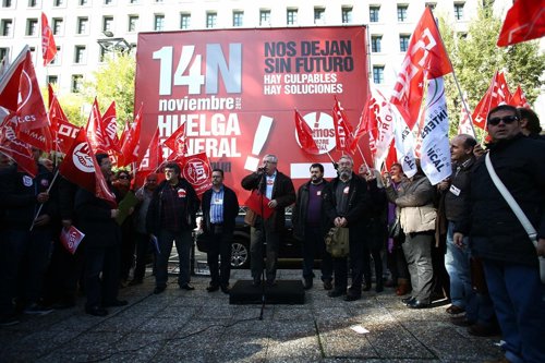 Toxo y Méndez presentan la convocatoria del Huelga General del 14N
