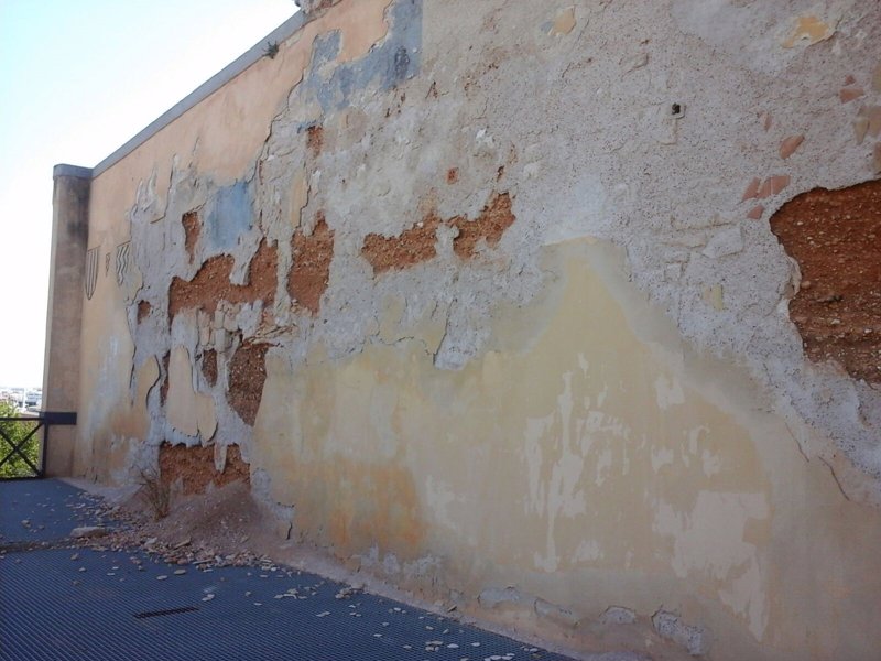ARCA alerta del desprendimiento de la muralla musulmana en Es Baluard