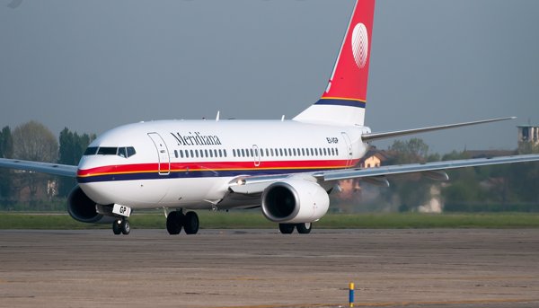 Qatar Airways firma la compra del 49% de Meridiana, operación que prevé cerrar en octubre