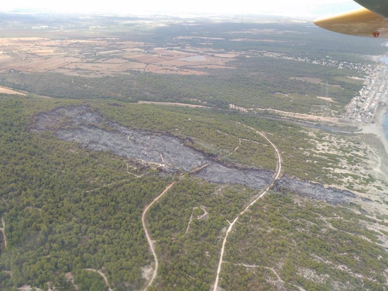 El Ibanat da por extinguido el incendio de sa Canova (Artà) tras arrasar 23,4 hectáreas
