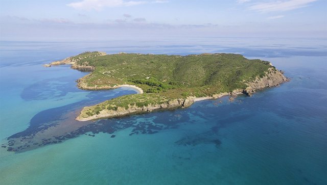 La Illa del Colom de Menorca, a la venta por 5,2 millones de euros