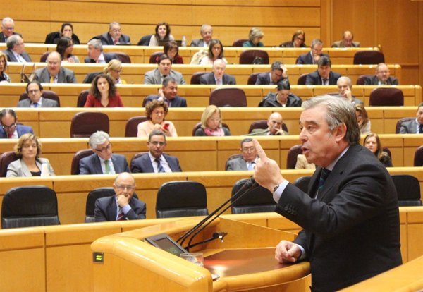 El PP lleva al primer Pleno del Senado el debate sobre el bloqueo político, para pedir que se forme ya gobierno