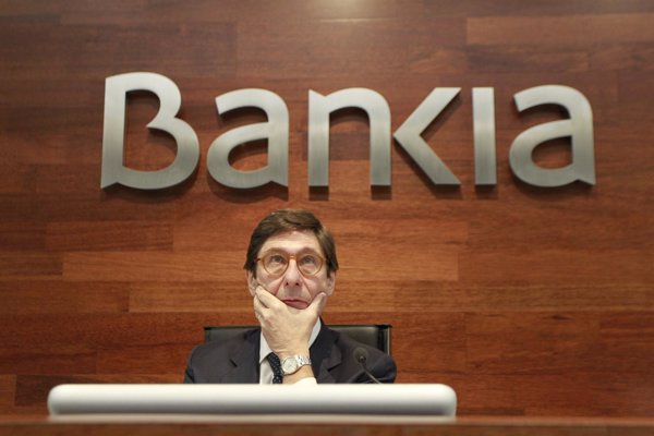 S&P mantiene el rating de Bankia a un paso del grado de inversión a la espera de si se fusiona con BMN