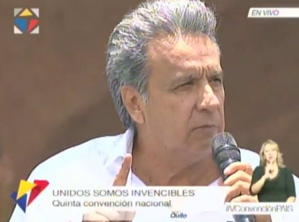 Correa presenta a Lenin Moreno como candidato presidencial de Alianza País