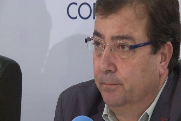 Vara cree que si el PSOE se escora para competir con otras fuerzas de izquierda al PP le habrá